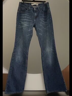 Express Denim Jeans Bootcut Medium Wash Blue Denim 100% Cotton 5 Pocket Logo